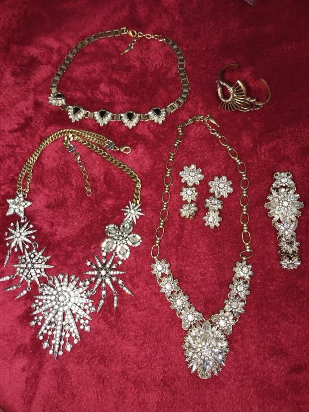 Vintage style sunburst necklace & More